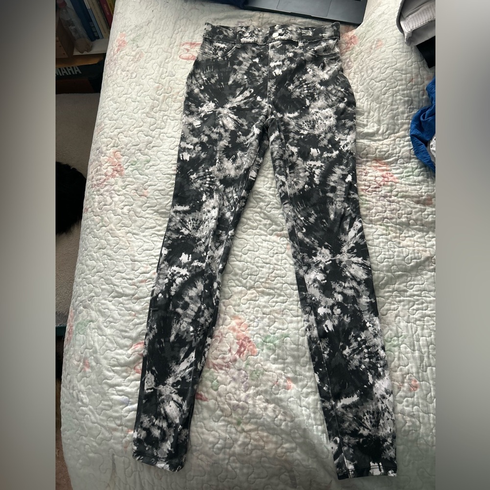 Time and Tru Monochrome Tie-Dye Jeggings